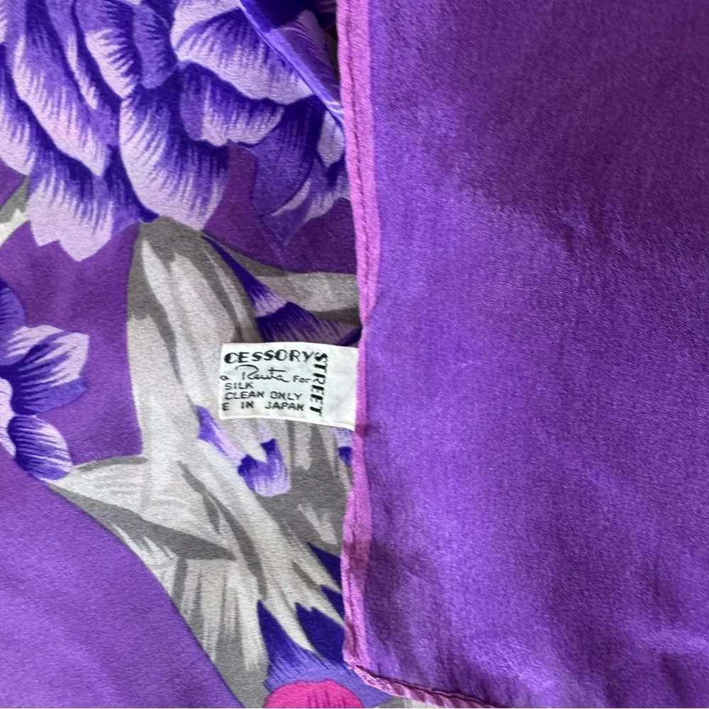 Vintage Oscar de la Renta Purple and Green Floral Scarf - Picture 5 of 5